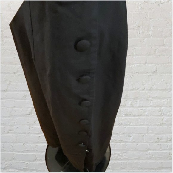 NEW YORK STUDIO -- Maxi Dress, Black Linen with Side Buttons, Sleeveless, Lined - Picture 5 of 16